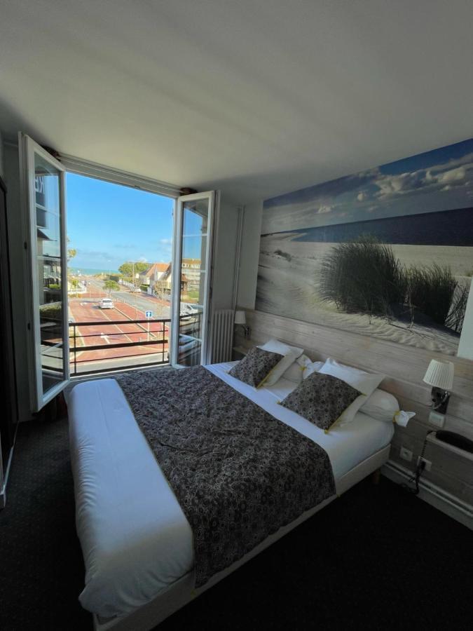 Hotel Chez-Marion Merville-Franceville-Plage Esterno foto